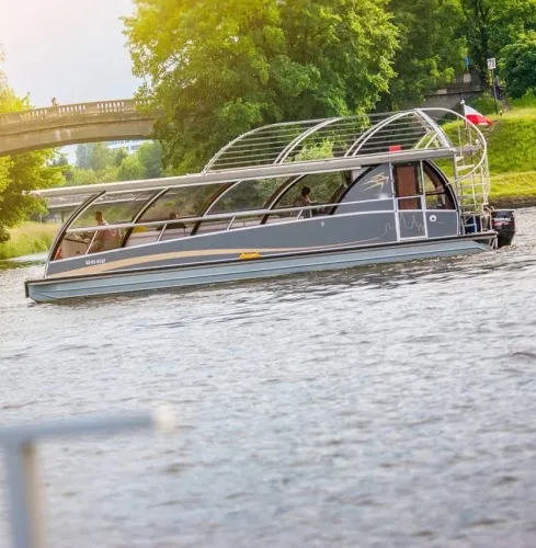 Krakow GOGO PARTY BOAT + CLUBBING