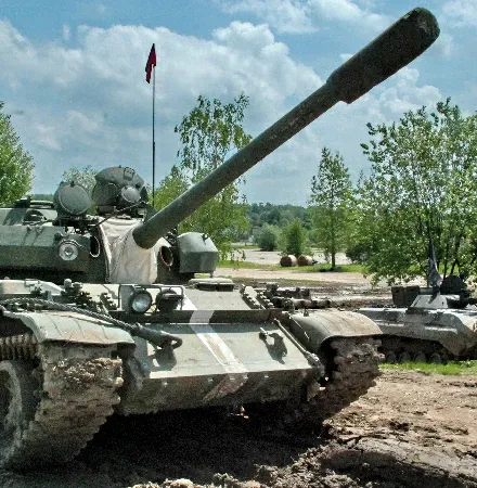 Warsaw TANK DRIVING Warsaw TANK DRIVING
