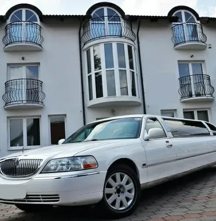 Prague STRIPPER LIMO + CLUB