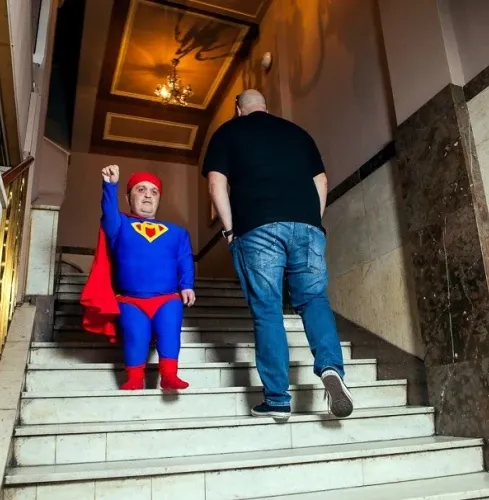 Krakow BAR GUIDE + MIDGET ARREST Krakow BAR GUIDE + MIDGET ARREST