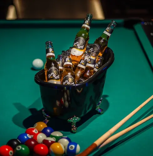 Prague BILLIARD NIGHT PACKAGE Prague BILLIARD NIGHT PACKAGE