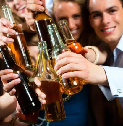 Budapest NIGHTLIFE TOUR Budapest NIGHTLIFE TOUR